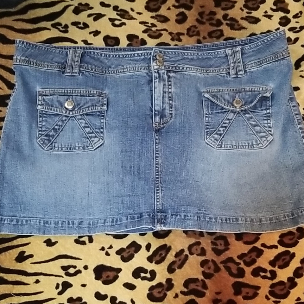 Skort